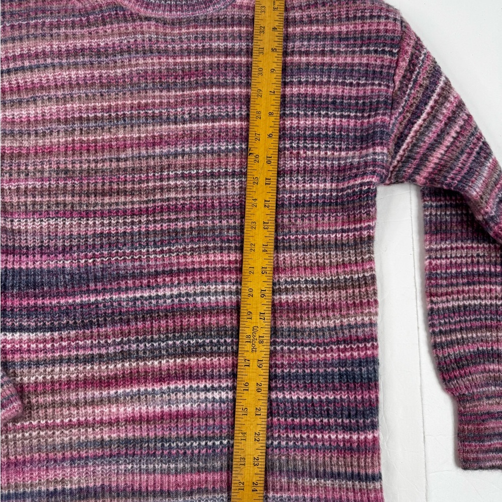 Pink Sweater - Picture 5 of 8